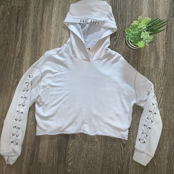 Cropped VS Pullover • Medium - Picture 1 of 5